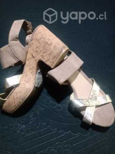 Sandalias, zapatillas, balerina y bototo de Mujer