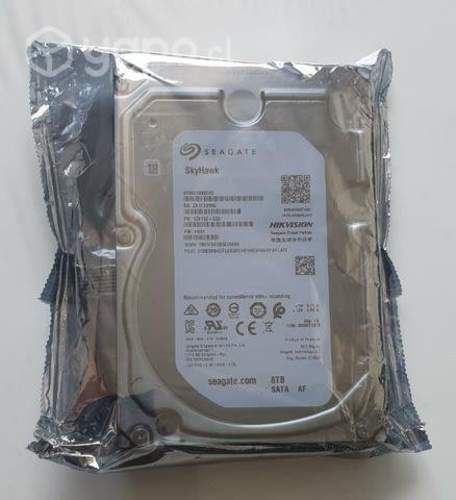 Disco Duro Seagate 8TB Skyhawk