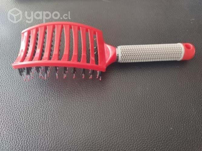 Cepillo con cerdas para cabellos
