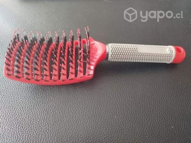 Cepillo con cerdas para cabellos