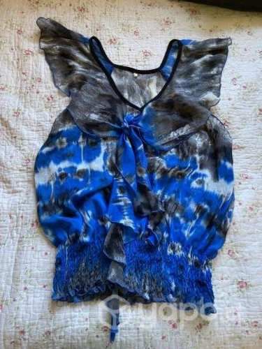 Blusa con vuelos