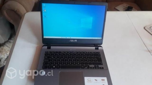 ASUS VIVOBOOK i3 SSD 240
