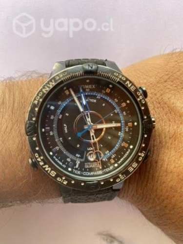 Hermoso reloj deportivo Timex