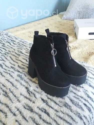 Zapatos poeme, nuevos, solo un uso