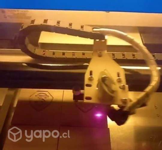 Maquina grabadora Láser CNC CO2