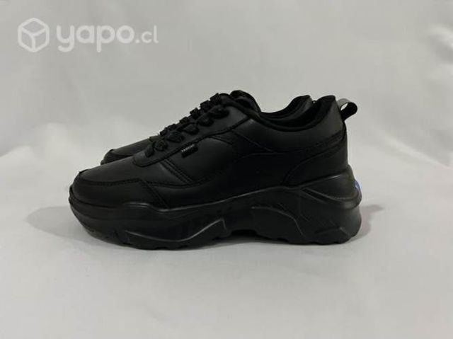 Zapatilla De Colegio Marca Teener N*40 Color Negro