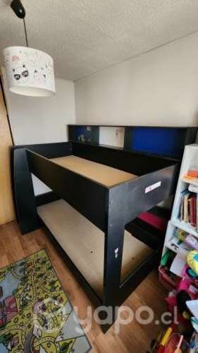 Camarote de niños con repisas + 2 colchones