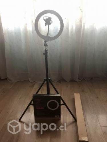 Aro de luz led 26 cms, con tripode 2.1 mts