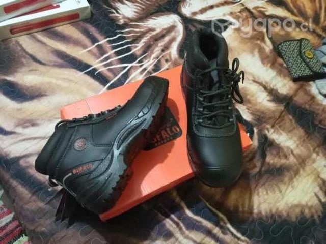 Zapatos de seguridad hombre y mujer.