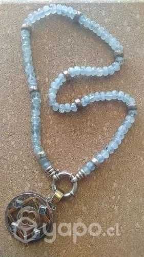 Colgante y collar