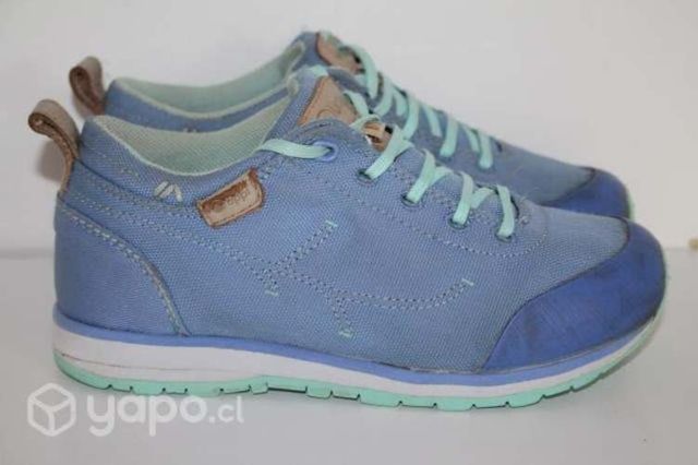 Zapatilla Niña Outdoor LIPPI WoodsLow Celeste N°33