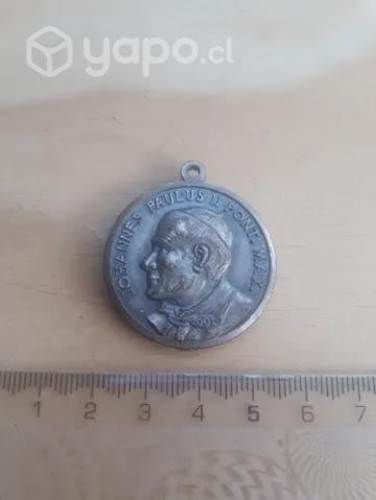Medalla: Juan Pablo Segundo y la virgen Regina