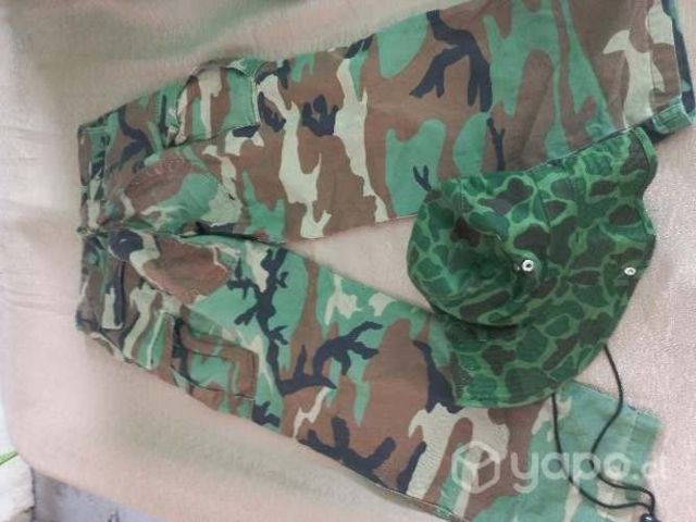 Pantalones para cazar