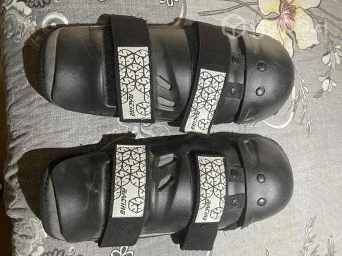 Rodilleras y coderas moto