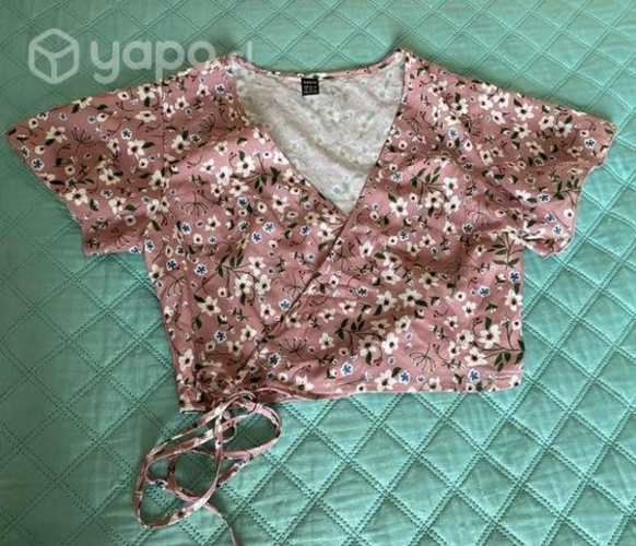 Blusa floreada SHEIN talla M