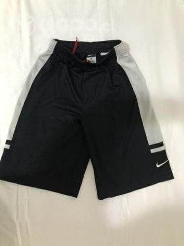 Short nike