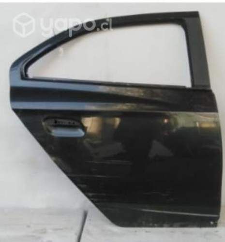 Puerta trasera Chevrolet prisma, onix