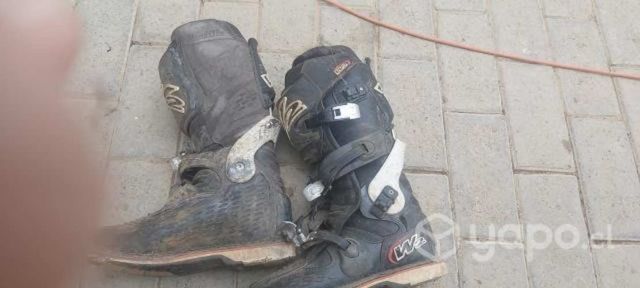 Botas motocross Marca W-2 poquisimo uso Talla 46