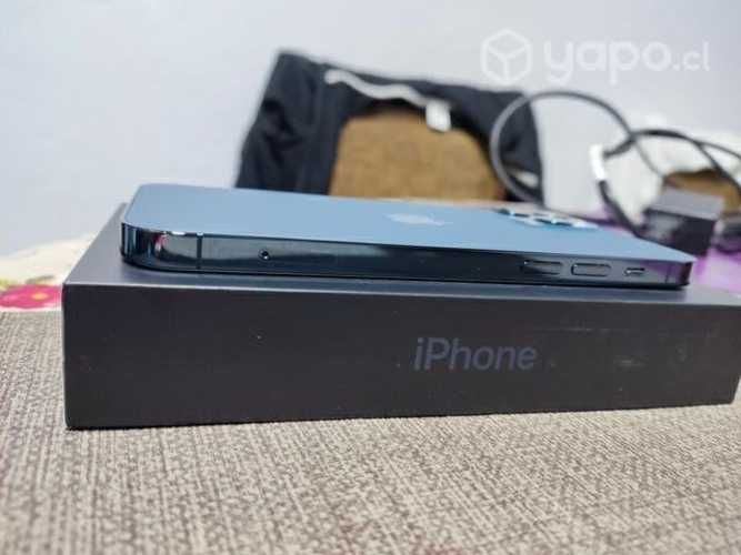IPhone 12 Pro Blue
