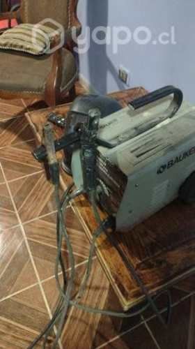 Maquina soldar Bauker 160A.
