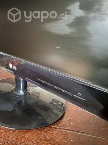 Monitor LG conexión VGA