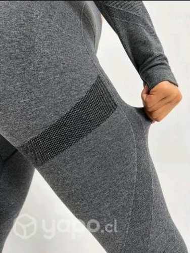 Conjunto deportivo control abdomen push up