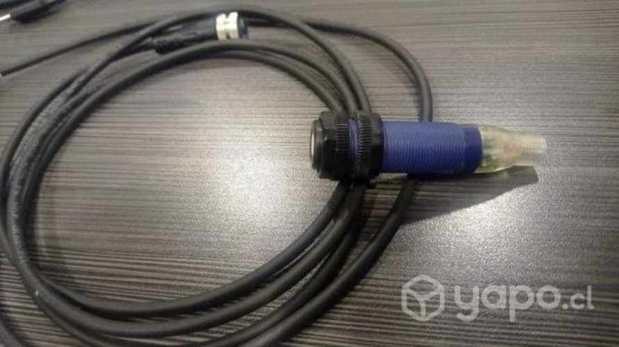 Maqueta plc logo siemens + fuente + sensor