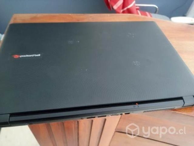 Notebook pacarkd bell. Impecable