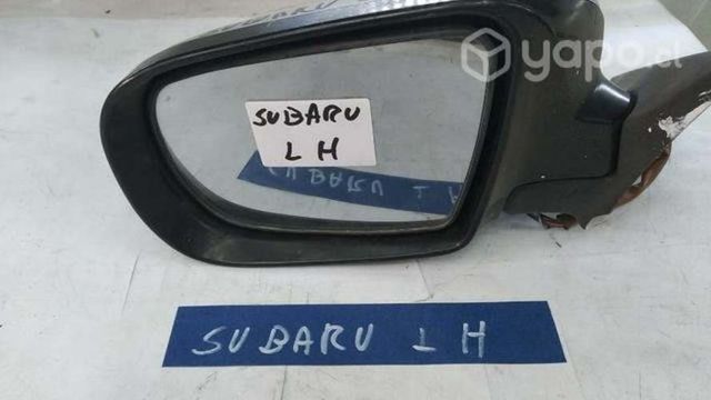 Espejo izquierdo Subaru con luz