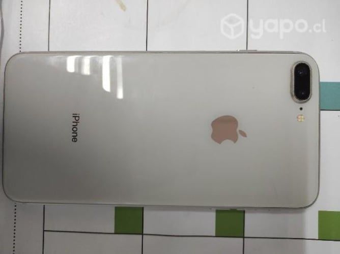 IPhone 8 Plus usado