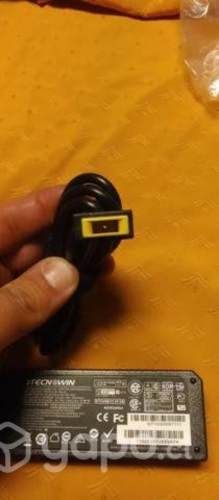Cargador Lenovo 20v 3.25a 65w Punta Cuadrada Recta