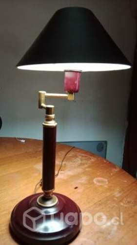 Lámpara antigua metálica mesa o escritorio