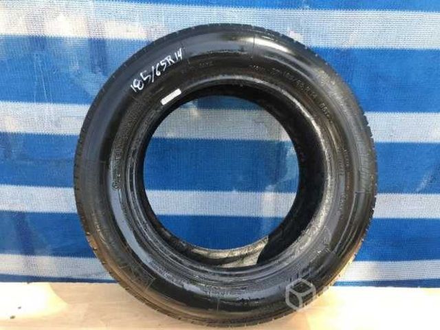 Neumatico Michelin (185/65R2)