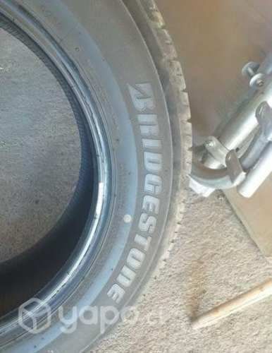 2 Neumaticos 225/65 R17 Bridgestone