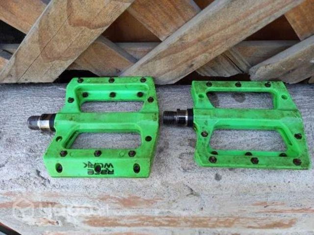 Pedales de plataforma MTB