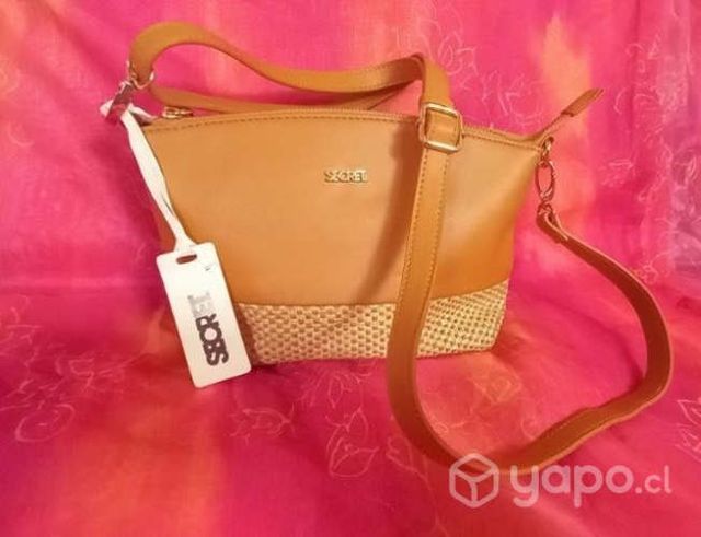 Cartera Secret nueva