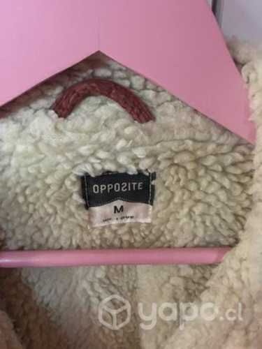 Abrigo Opossite