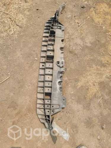 Cubre frontal inferior peugeot 208 año 2013-2018