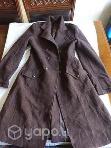 Abrigo café talla M