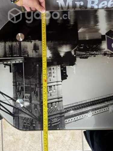 Mesa de vidrio y sillas,diseño britanico 2 persona