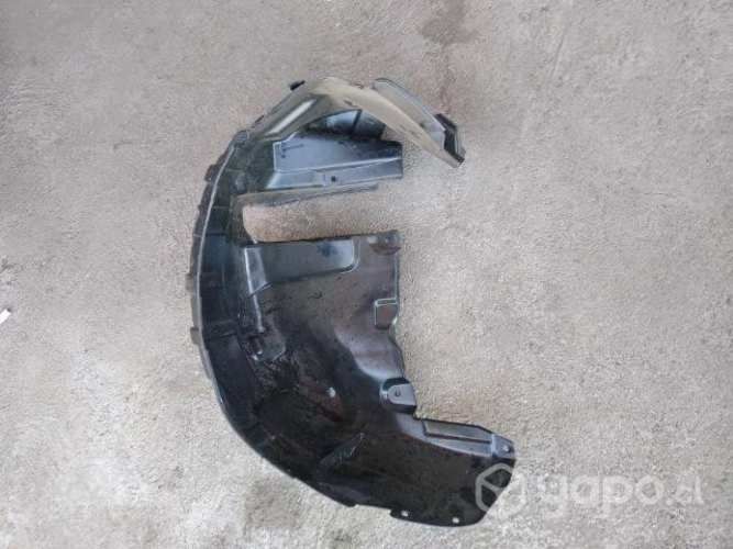 Guardafango Suzuki Swift Maruti Dzire trasero rh