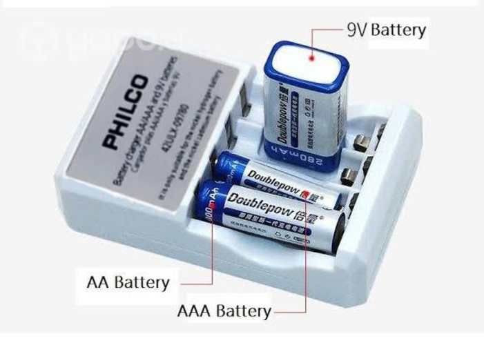 Cargador de Pilas AAA/AA y Baterias de 9V Philco