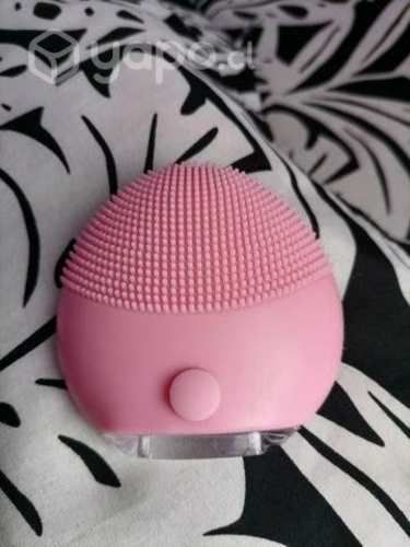 Set de brochas y foreo facial