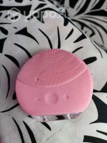 Set de brochas y foreo facial