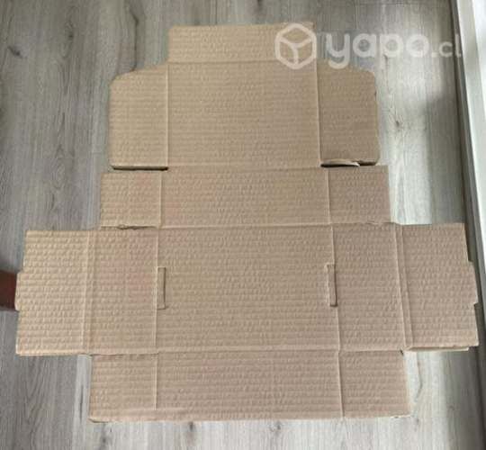 Por cierre de giro 9 CAJAS PEQUEÑAS y 33 GRANDES