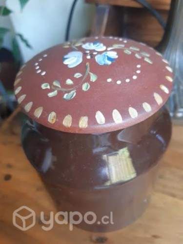 Frasco cerámica tapa de madera pintada a mano
