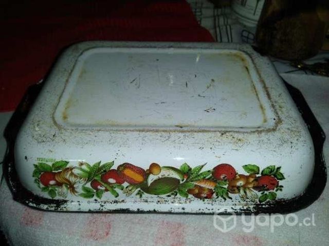 Antiguo enlozado adorno o decoracion vintage