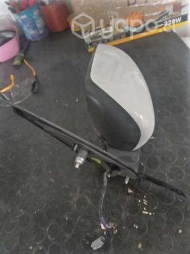 Espejo derecho suzuki swift