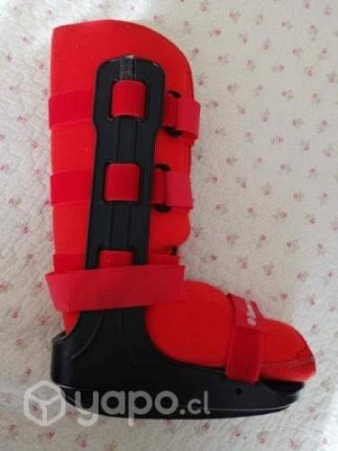 Bota ortopédica talla 33