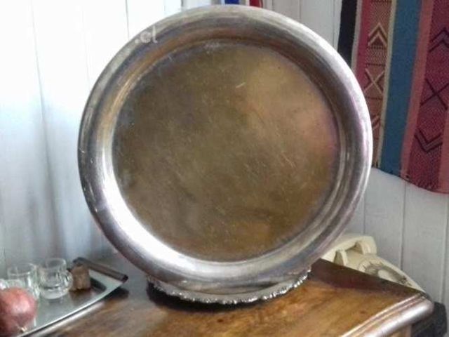 Antigua bandeja plaque con su sello coleccionable